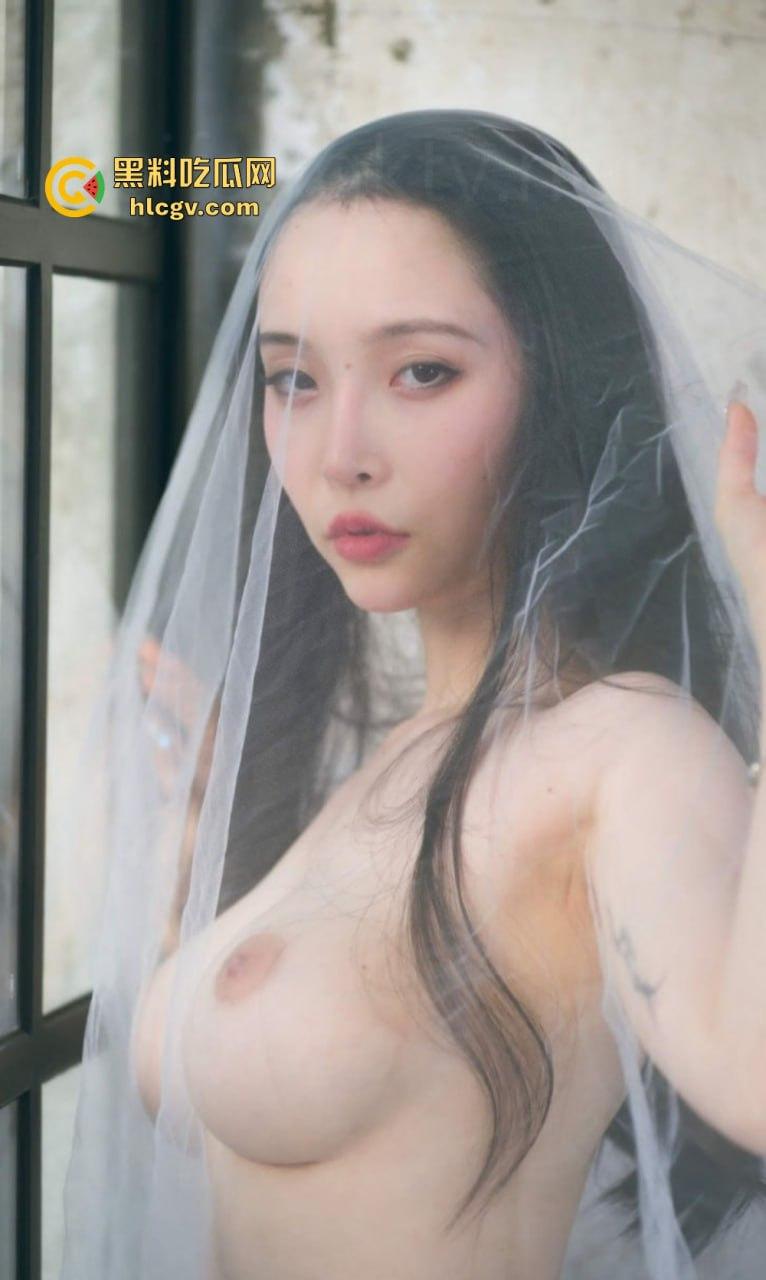 推特OF极品反差母狗【孙禾颐】放飞自我！道具自慰情趣制服，第一季全裸福利合集劲爆上线！-52