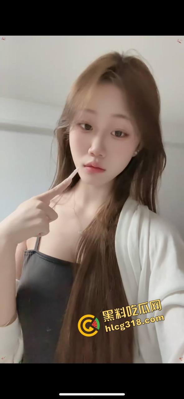 为什么喜欢口交？口交不是前戏，是男人的USB充电口，插上就通电，舔着舔着你就恋爱了！-1