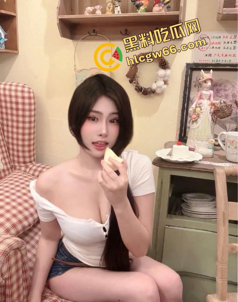 反差婊【小懒猫】嫩逼怼电动假屌墙上猛插喷水如枪，浪叫骚摆撩硬三小时，外卖哥撞见活春宫门不关！-4