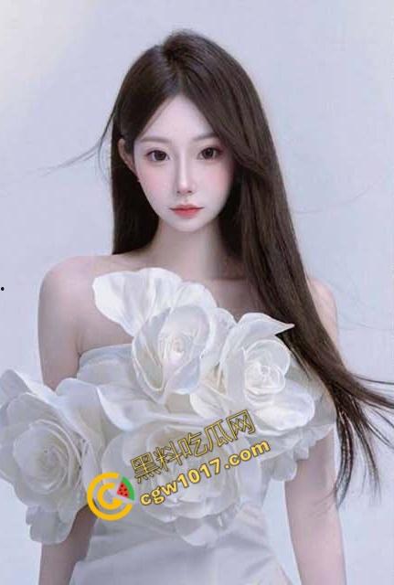 海角大神趁萝莉小表妹洗澡时后入爆操！表妹湿身诱惑，汁水四溅，淫欲四溢，淫叫不断-2