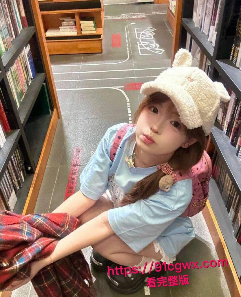 渣男复仇黑料曝光！被可爱嫩妹分手，男友怒爆做爱视频，逼洞被干大白浆狂喷，这脸丢尽的反差太惨了！-7