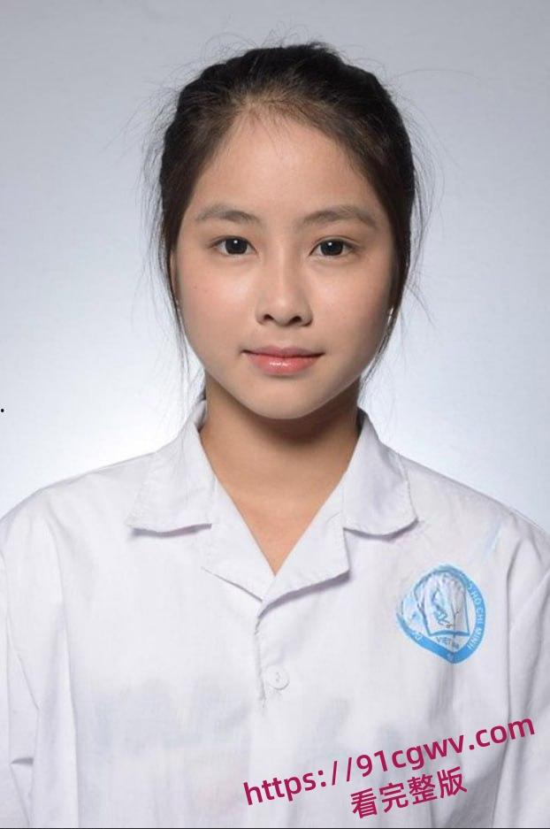 越南胡志明市的环球小姐医学生 Vo Hong Ngoc Hue 极品泄密流出性爱视频！-2