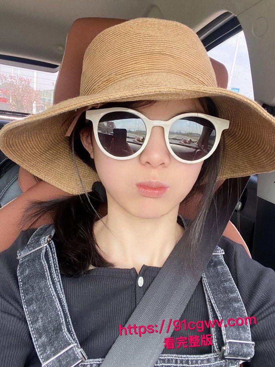 人妻猎人卷土重来！90后文艺小少妇沦陷大鸡巴陷阱，嫩逼被无套猛插浪叫连连，私拍片段泄露让人肾亏-2