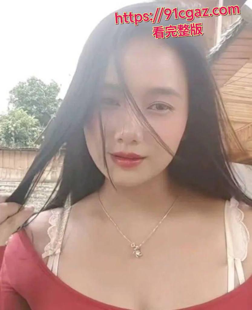 火爆吃瓜！抖音佤族少妇佤族艺儿40万粉肥臀良家奶妈视频流出-3