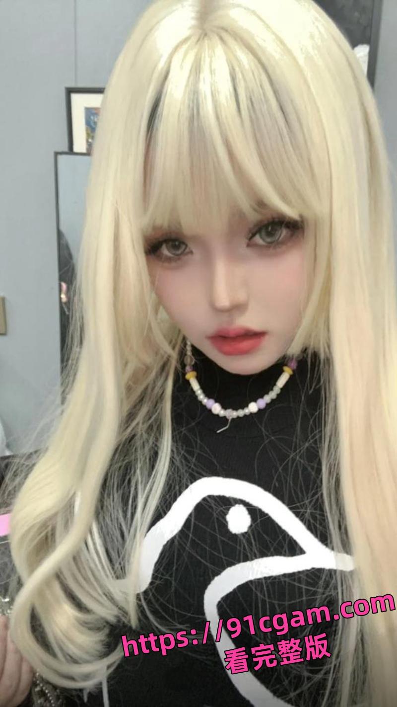 常州精神小妹费雨心一个月睡6个男人 做爱时让闺蜜观战 强迫闺蜜睡射满精液的床-5