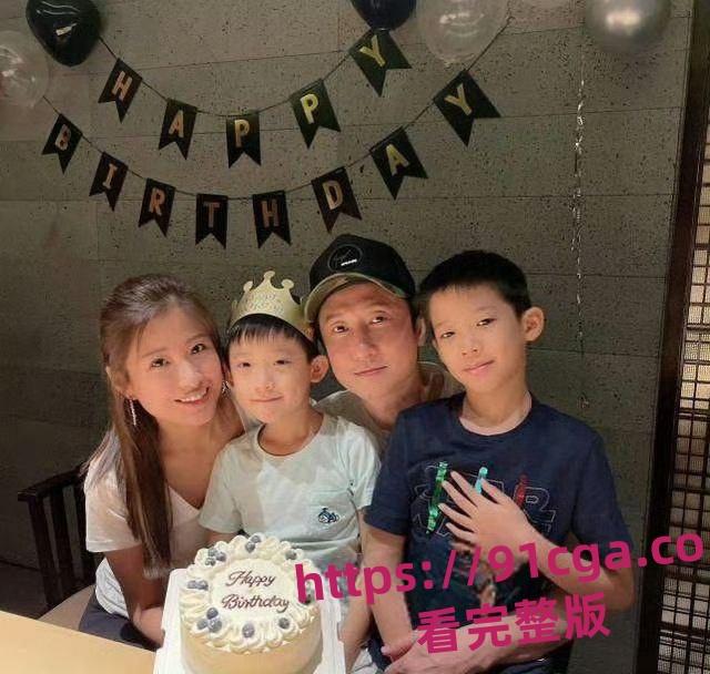 功夫巨星洪金宝儿子洪天明与妻子周家蔚婚姻破裂双双出轨视频曝出！-9