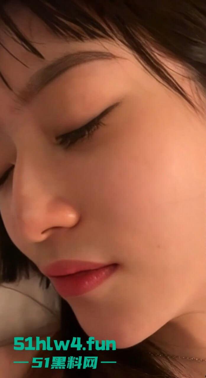 宁波富二代金钱攻势拿下工程大学大四校花【吕筱涵】清纯女神逐渐走向反差，沦为胯下骚畜。-2