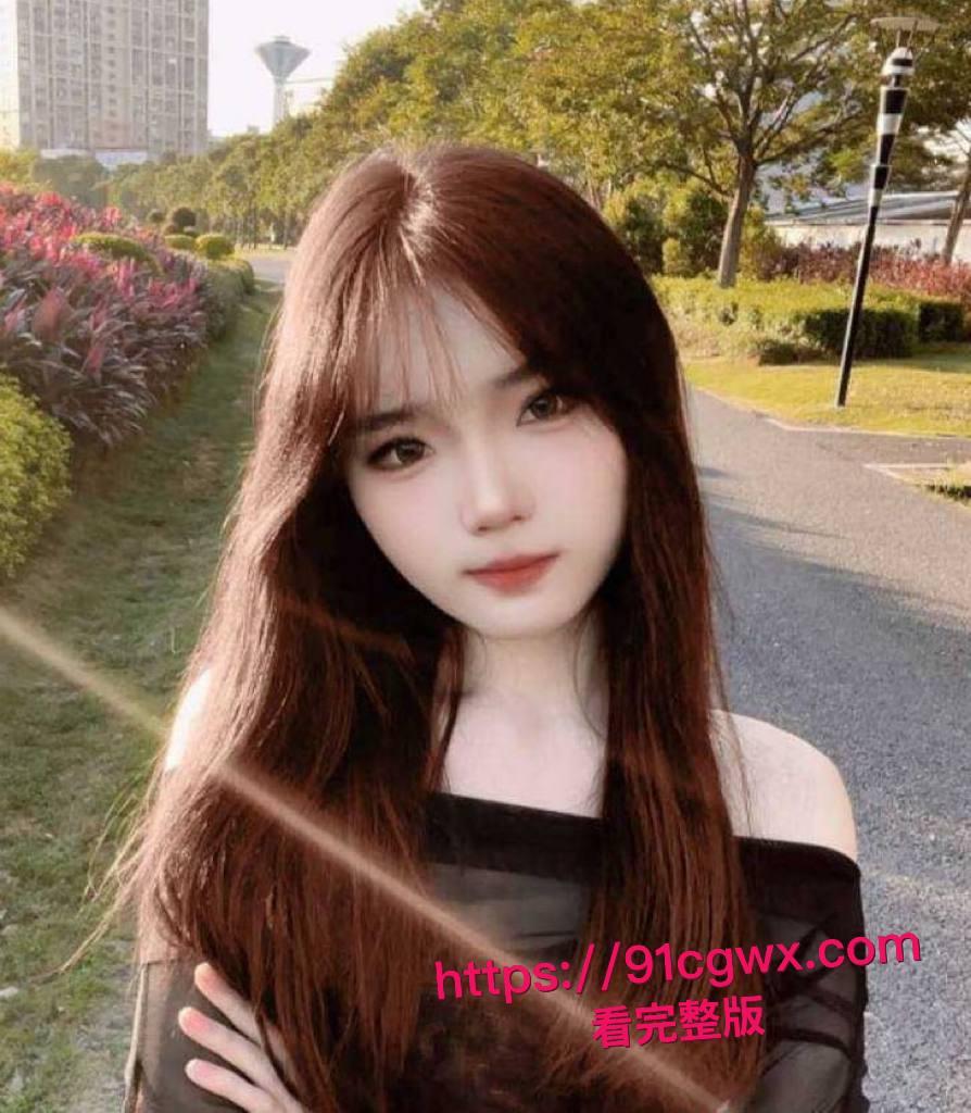 投稿黑料！大神陌陌约炮真实经历，高冷女神进房秒变小淫娃，深喉吃屌操到嗷嗷喷水，鸡巴硬爆福利全曝光！-5