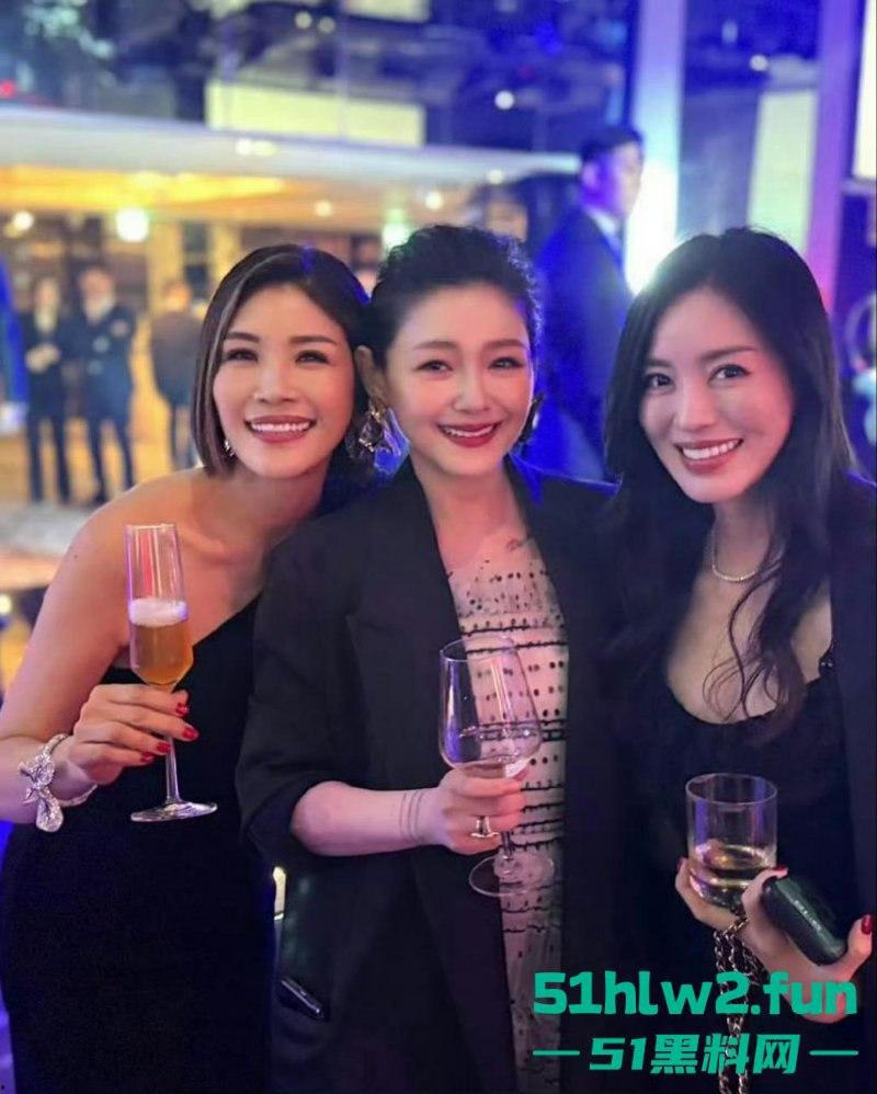 大S春节猝逝！小S证实姐姐在日本感染流感并发肺炎离世，享年48岁，引发网友们热搜。-6