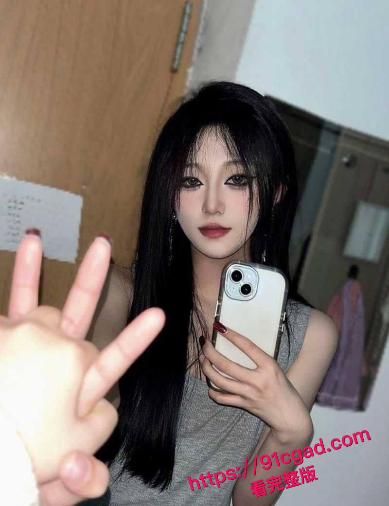 内蒙古民族大学 王艺璇 无力偿还拍不雅视频作抵押被债主曝光-7