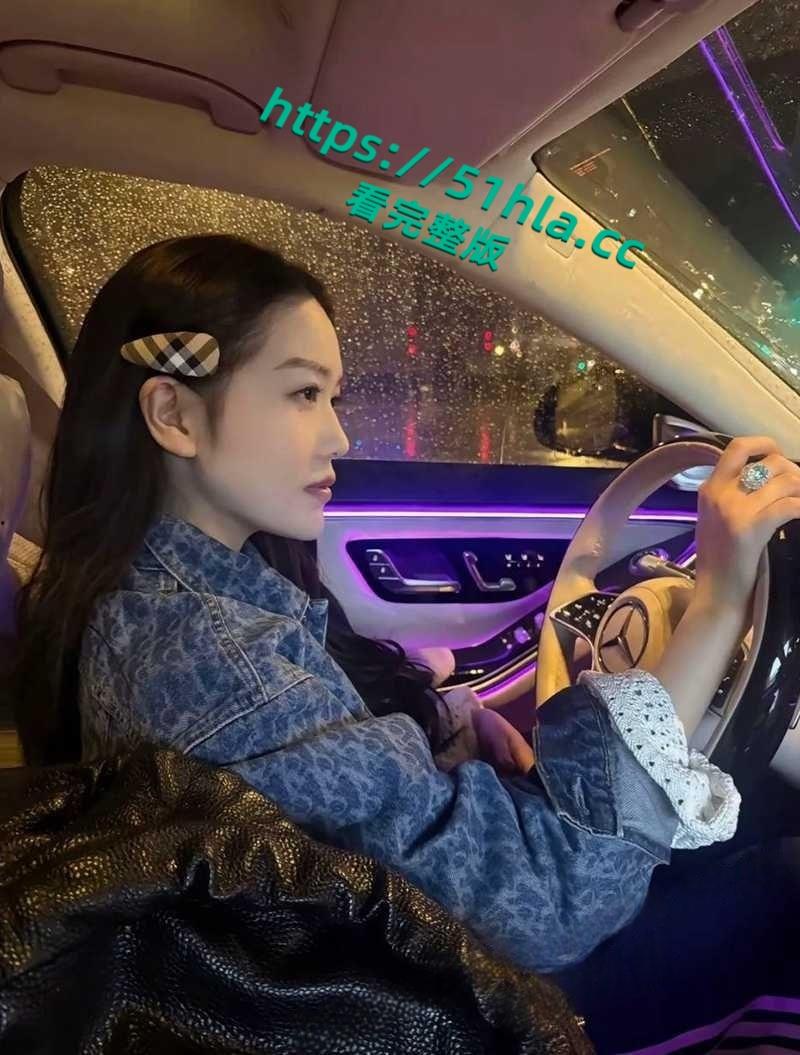 抖音网红律师【西绿】人设塌房假律师身份曝光，同事张辰铭假cp真炮友，二人性爱视频流出全网疯传！-4