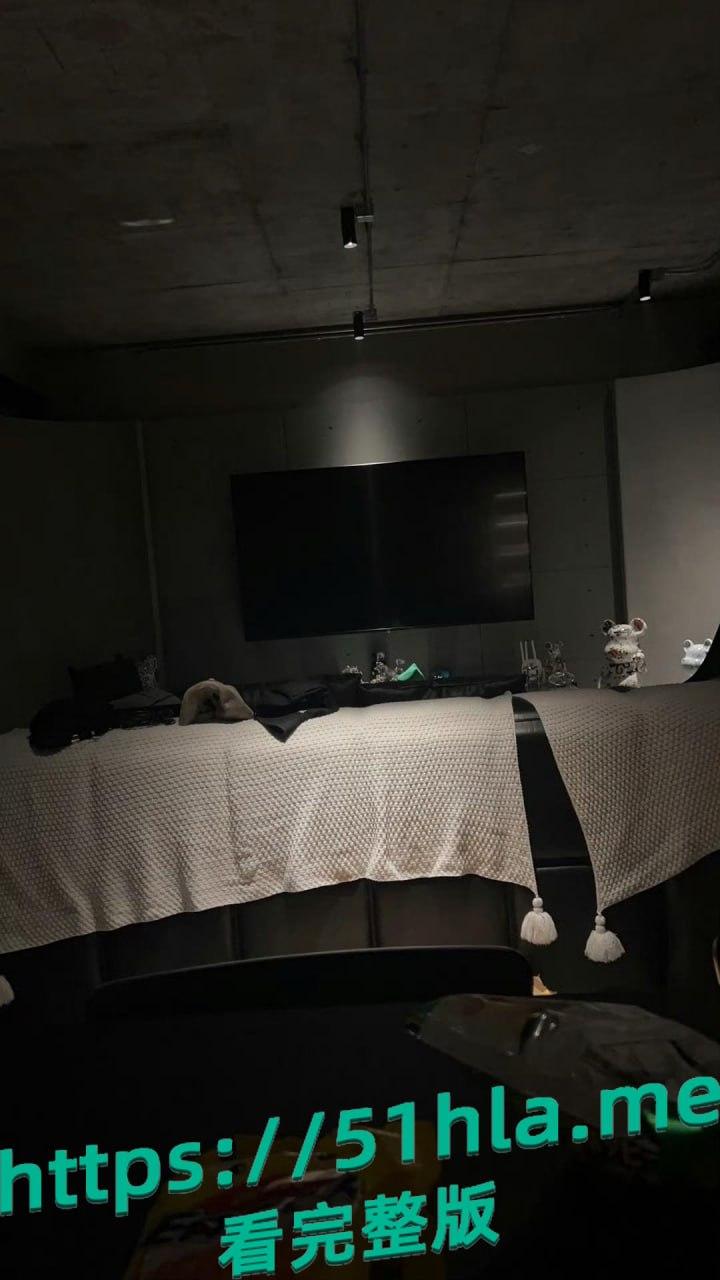 顶流塌房实锤？许凯被前女友许荔莎曝出轨分手，于正急删回应引热议。不雅视频被爆出！-15