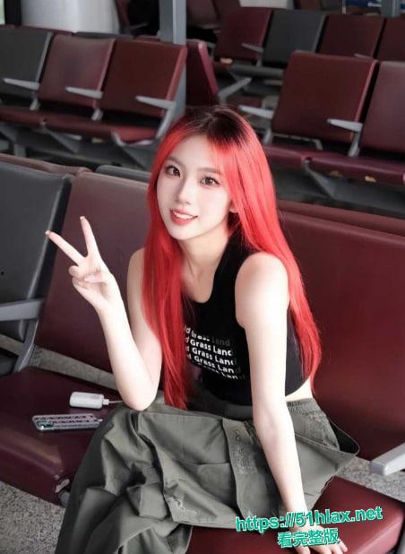 越南河内科技大学极品校花郑玉娇私密性爱片遭渣男疯传 清纯校花秒变骚浪贱货 反差惊人-6