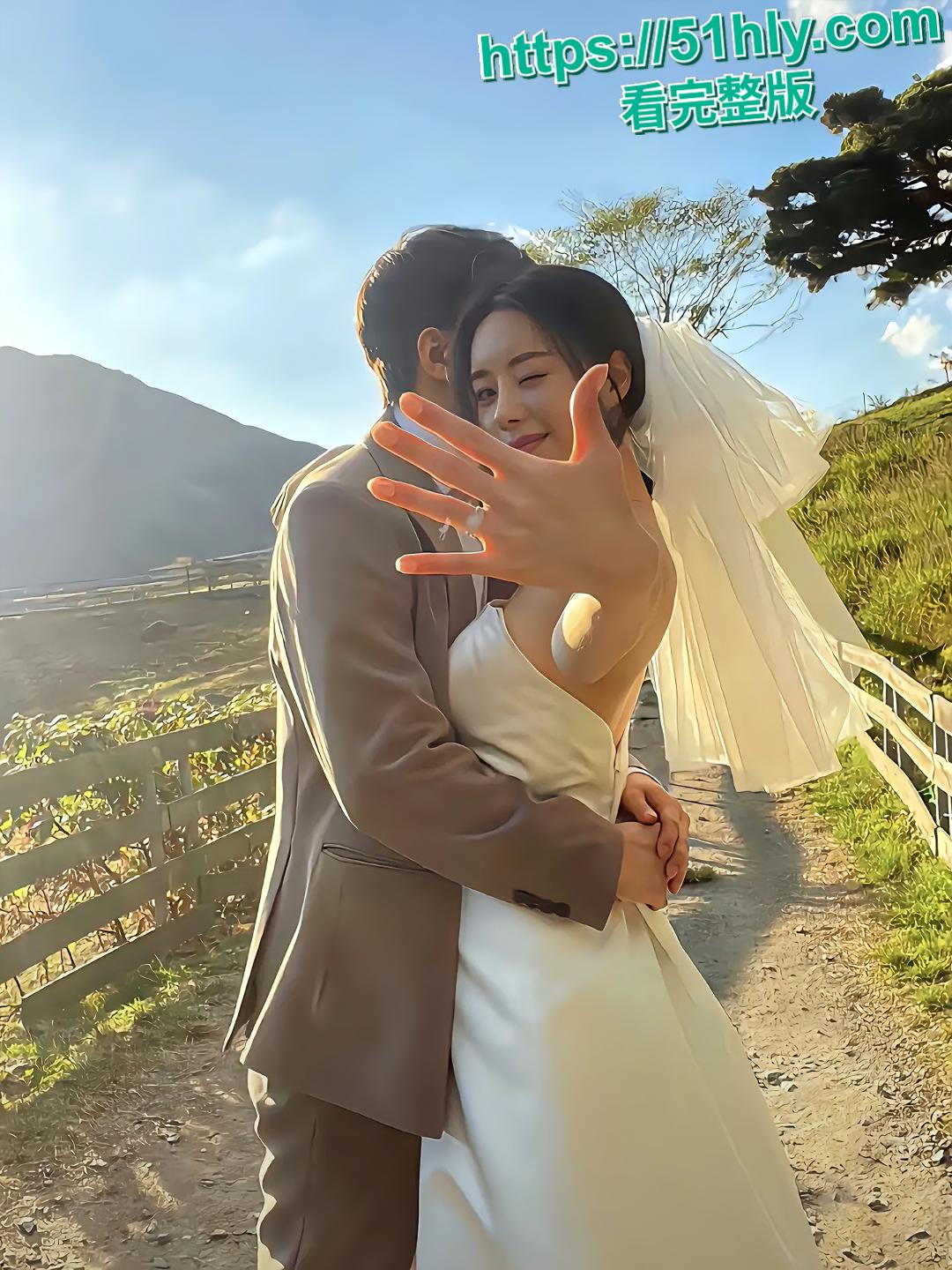 全网疯求的骑行圈女骑士白兰鸽的事件 大理旅游勾搭富二代大哥木头叔叔 无人区拍被巨根抽插粉鲍-4