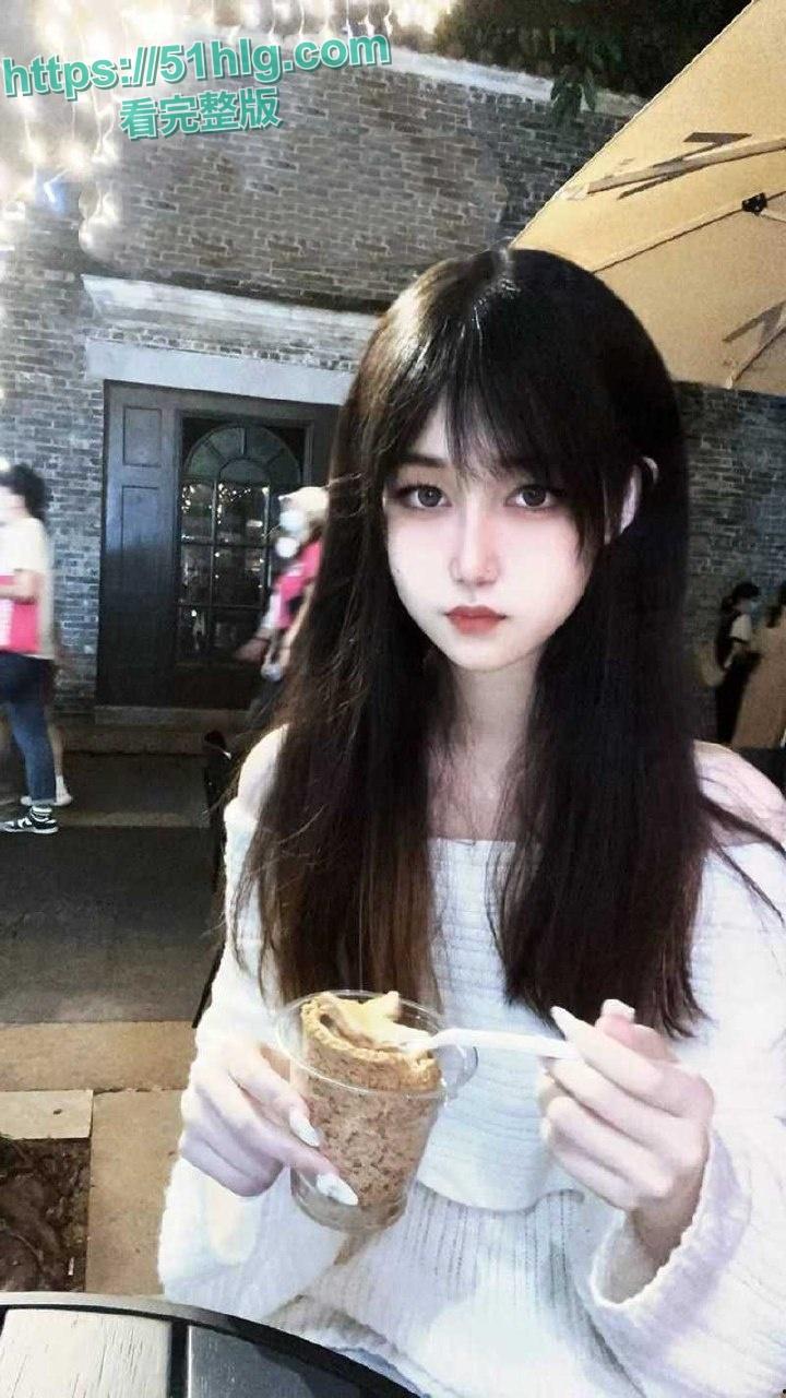 【广东顺德】【何梦诗】与大屌男友私拍性爱泄密！性感黑丝网袜诱惑至极，后入爆操骚穴极其淫靡-4