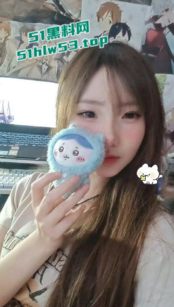 湖北咸宁崇阳县拜金女【徐然】背着男友出轨网恋奔现，惨遭假富二代爆操一顿后无情曝光！-4