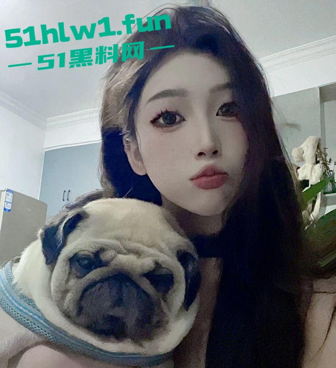 颜值反差女主播【VV星球】福利流出，天使脸蛋九头身巨乳，黑色蕾丝薄纱下的骚气让人瞬间浴血沸腾！-7