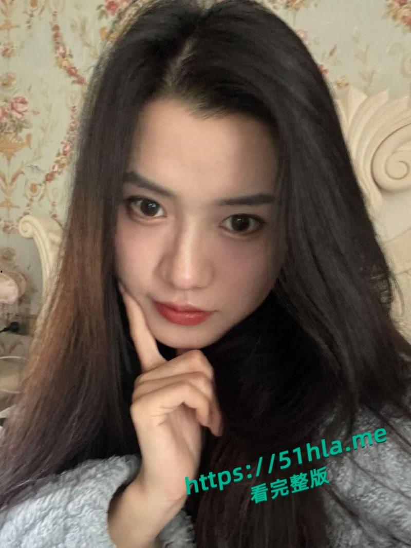 青岛已婚小少妇【林昕怡】酒店调教视频曝光，金主骑乘口爆扇臀玩穴调教淫靡不堪！-3