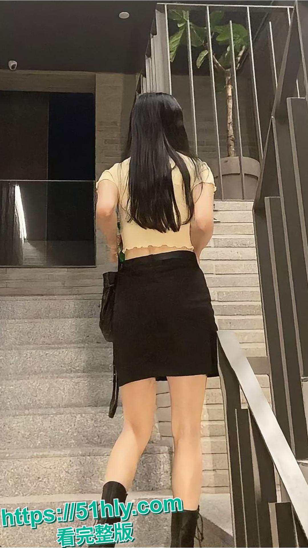 北艺女生李晓晴为留北京甘当 “富哥宠物”，竟拉闺蜜共陷低俗交易-3