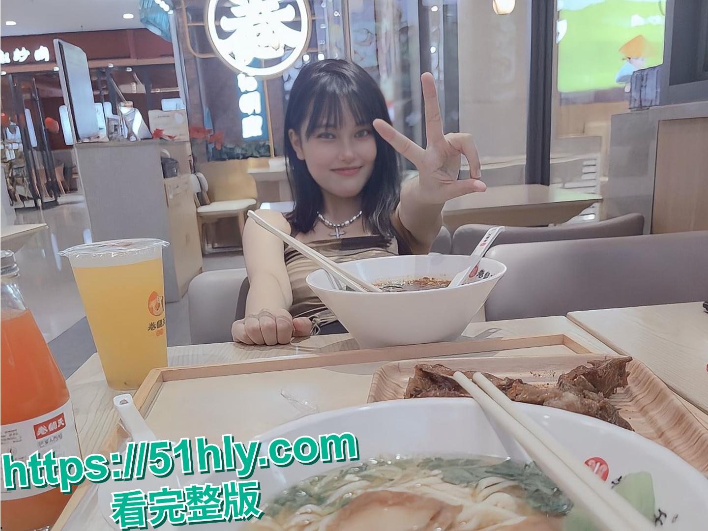 北艺女生李晓晴为留北京甘当 “富哥宠物”，竟拉闺蜜共陷低俗交易-11