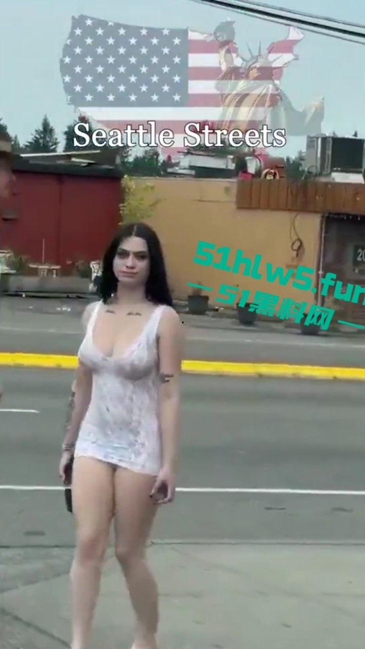 实拍美国西雅图站街女，性感的身姿纤细的美腿诱人的豪乳，各式美女应有尽有。-3