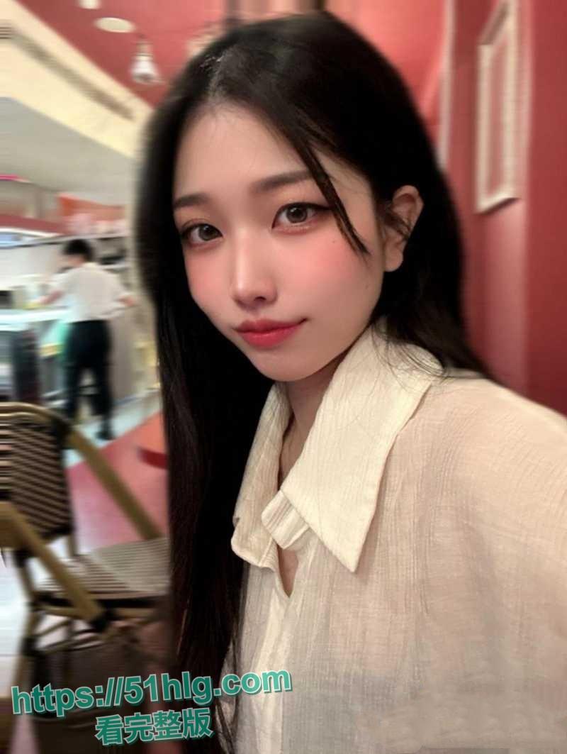 【锡林浩特市】90后巨乳骚货【王美丽】挪用公款700万，花600万与男主播约炮，骚逼身材火辣被疯狂抽插视频震惊全网-3