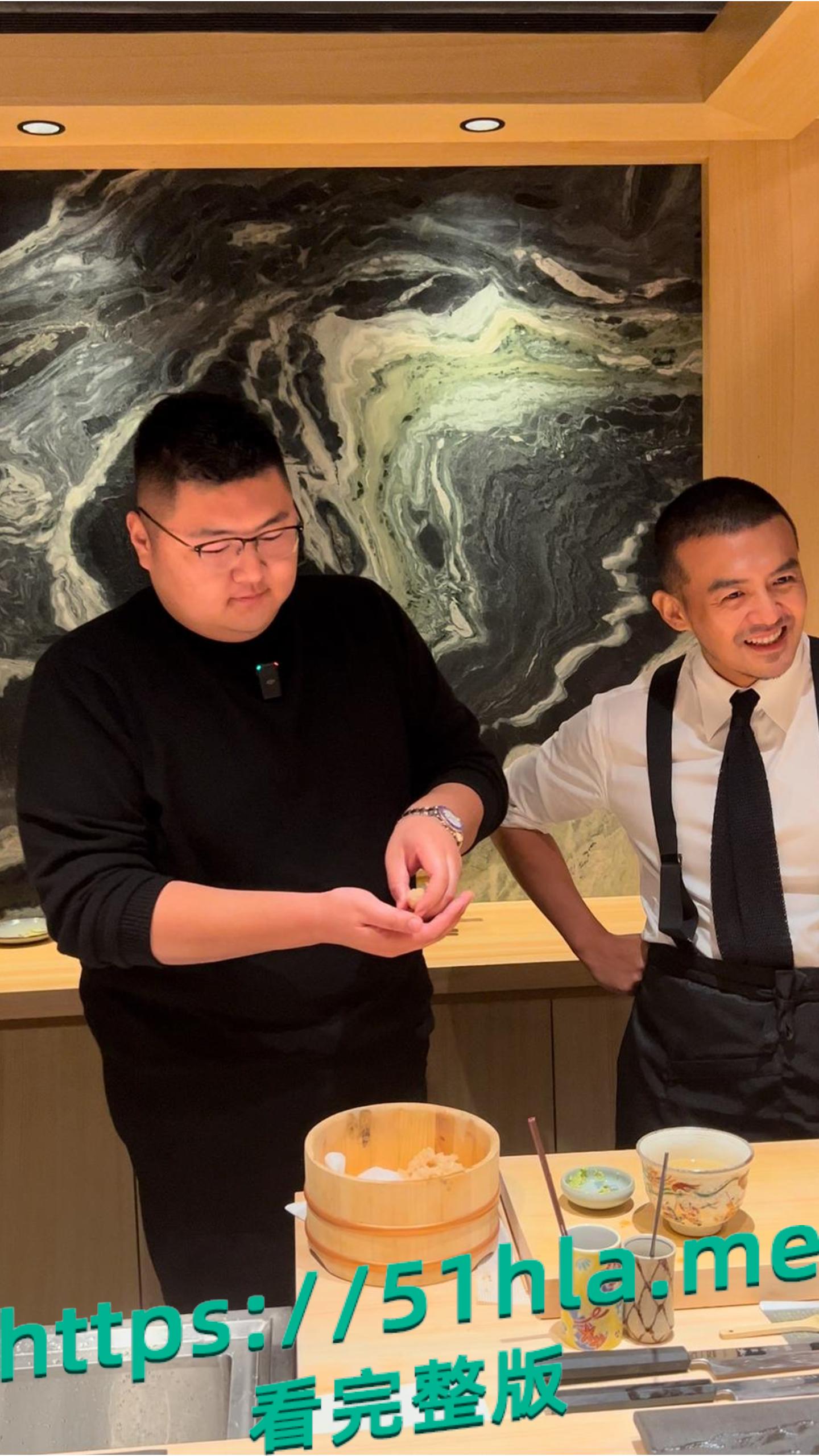 你的意淫对象 古力娜扎早期与谢思宇的不雅视频并曝光了！快来看看吧。-7