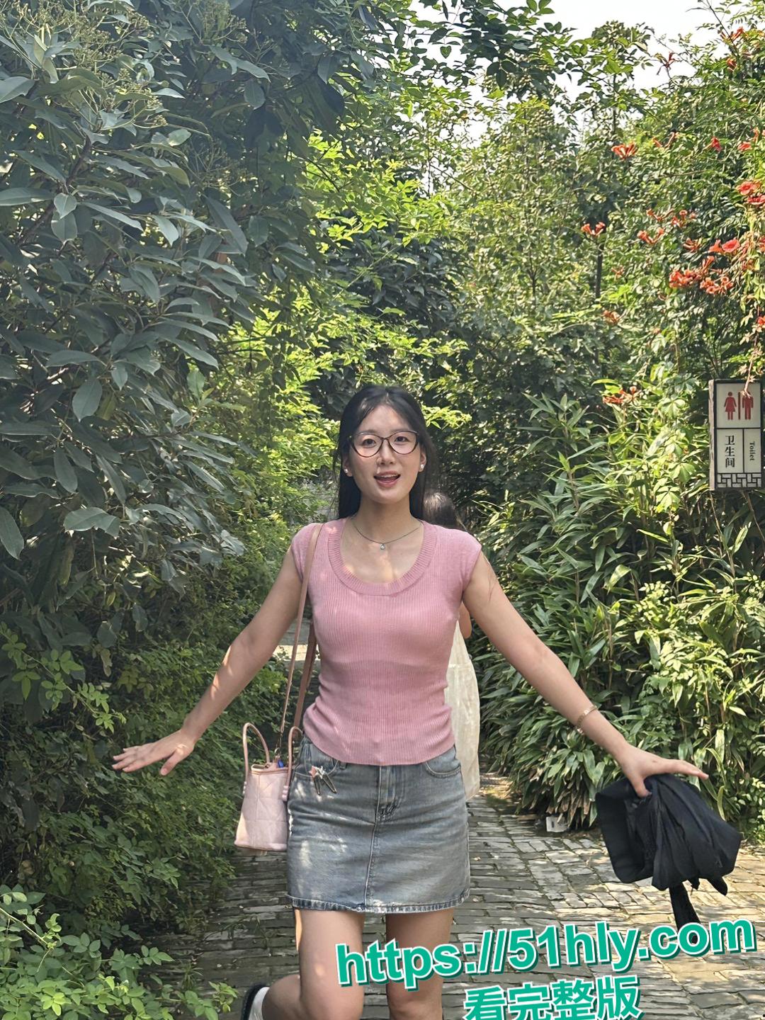 山东科技大学眼镜婊朱玲慧分手后被男友报复 学霸形象塌房！-4