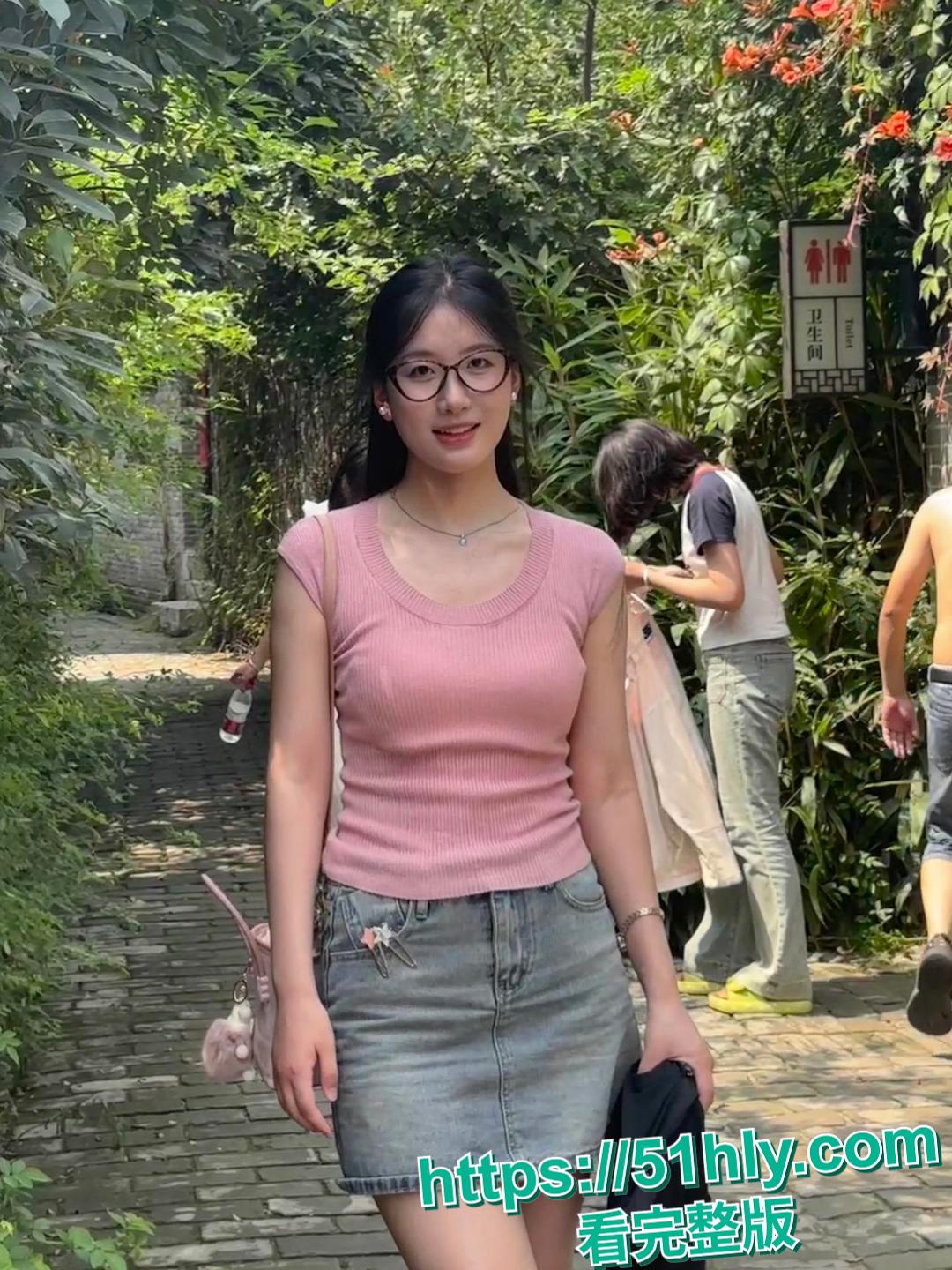 山东科技大学眼镜婊朱玲慧分手后被男友报复 学霸形象塌房！-5