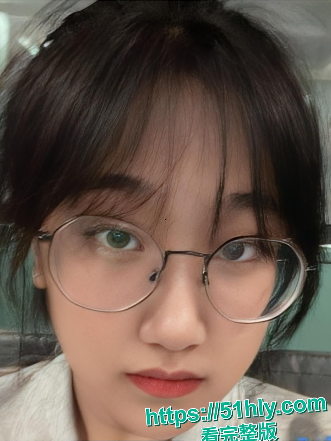 山东科技大学眼镜婊朱玲慧分手后被男友报复 学霸形象塌房！-7