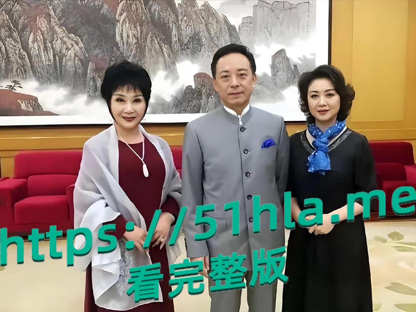 京剧第一美人 李胜素 被粉丝群曝光搞破鞋 与搭档于魁智暗生情愫 做爱视频火爆流出 相关话题现被全网封禁！-1