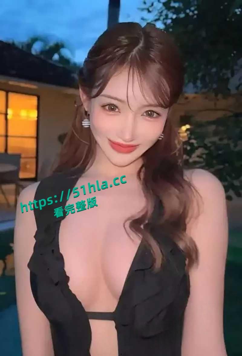 火爆全网的日本AV天后【明日花绮罗】经典之作，回馈粉丝挑战女神S级手淫口交，10分钟不射就能无套狂操！-1