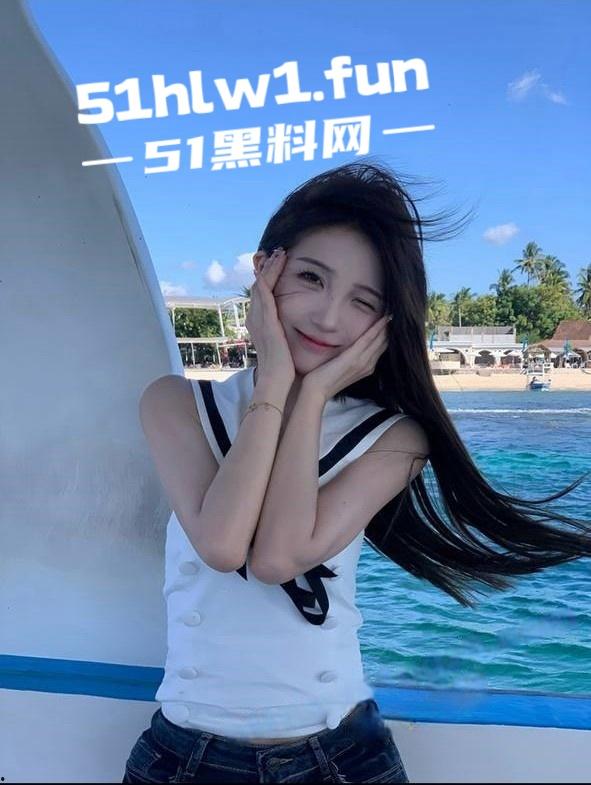 抖音500w粉丝女网红【妙卡】早期与网友裸聊舔屌约炮视频曝光原来女神也那么骚！-13