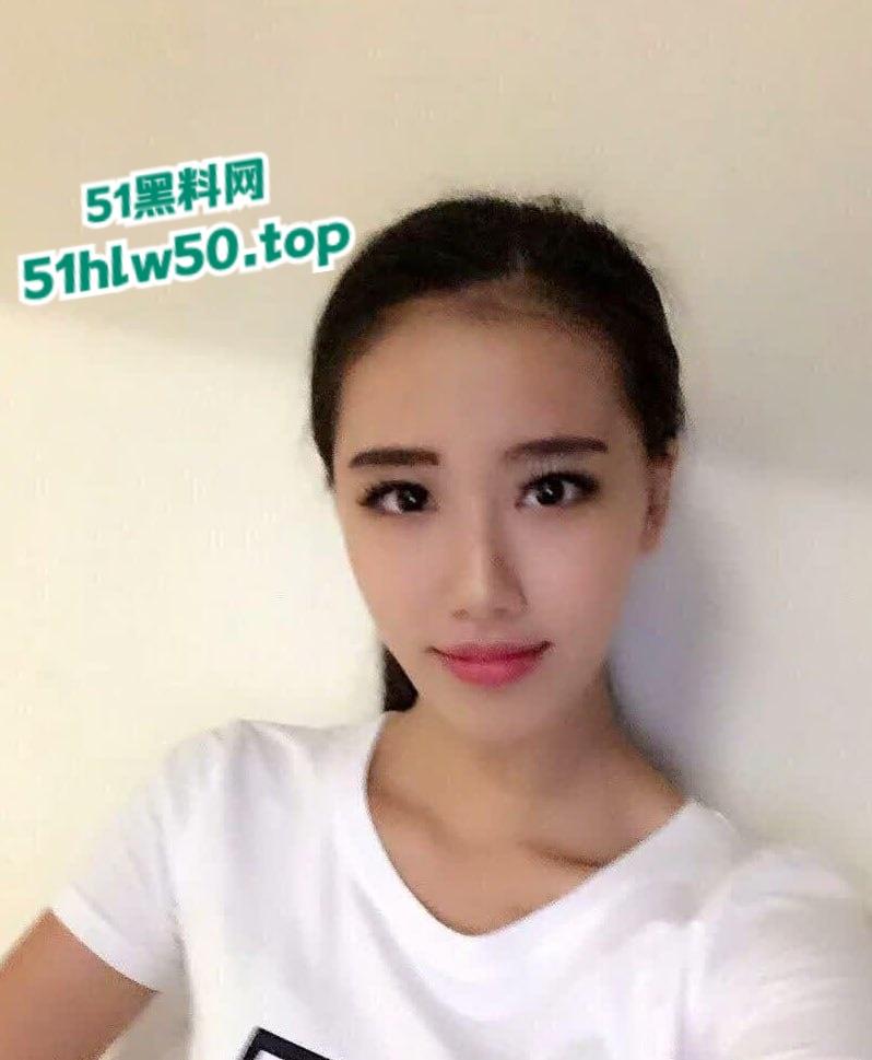 吉林松花湖形象大使大赛冠军【李尚格】惊爆丑闻，台上女神台下母狗，服务金主视频曝光！-4