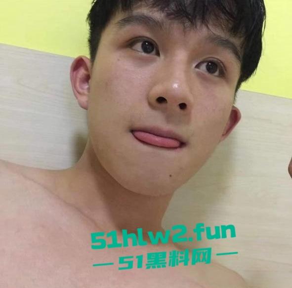 娱乐圈大瓜！陈情令主演【漆培鑫】与女制片人【张皓炘】多次发生关系聊天记录裸聊曝光，昔日情人反目成仇！-24