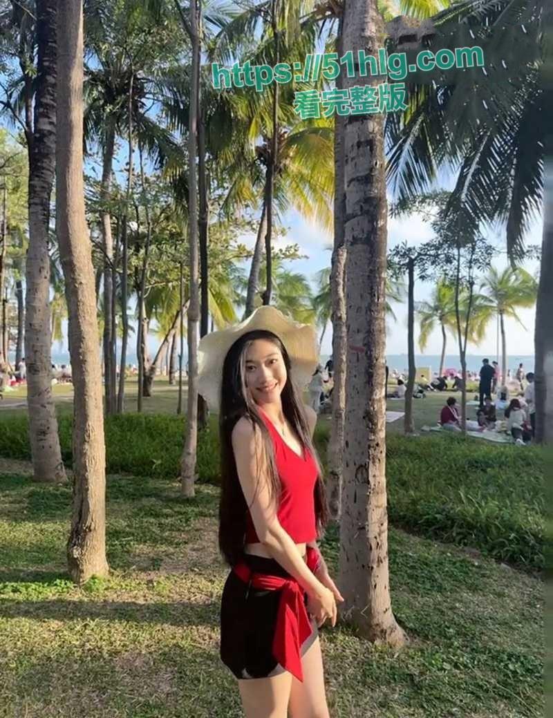 抖音女网红【刘紫怡】【三亚】酒店淫乱狂欢！口爆无套激情四射，黑丝细腰勾魂浪叫， 高潮连连欲罢不能-2