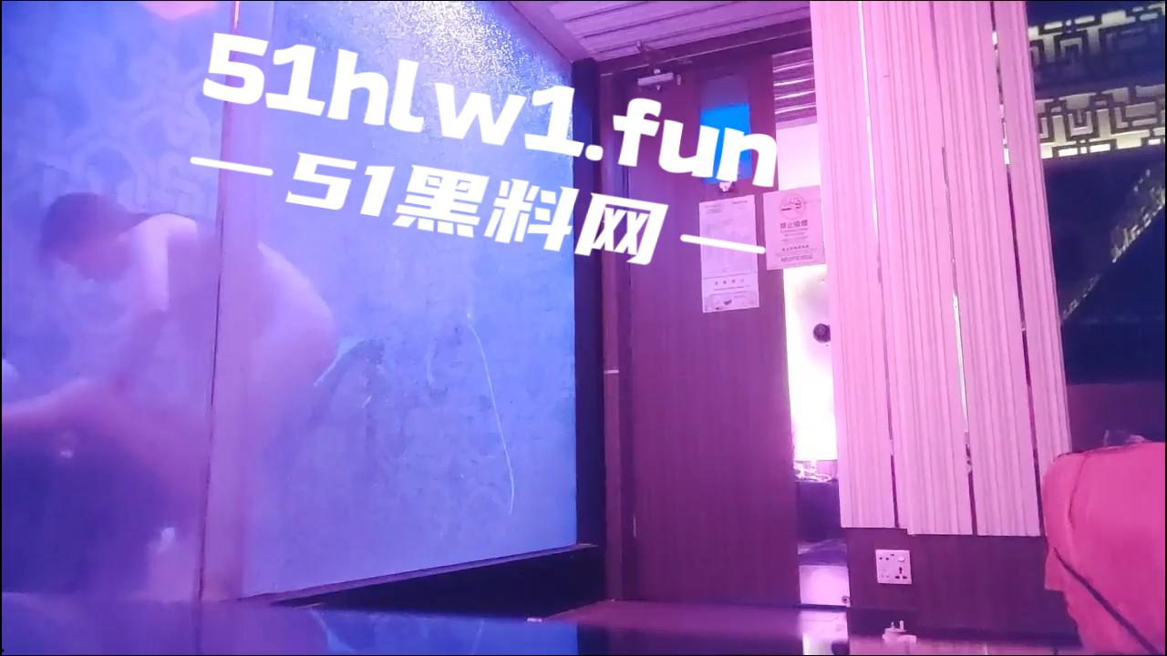 探店大神喇叭哥澳门【金池洗浴】带你领略别样的风采，小姐说每天要接待十几个客人逼会疼。-2