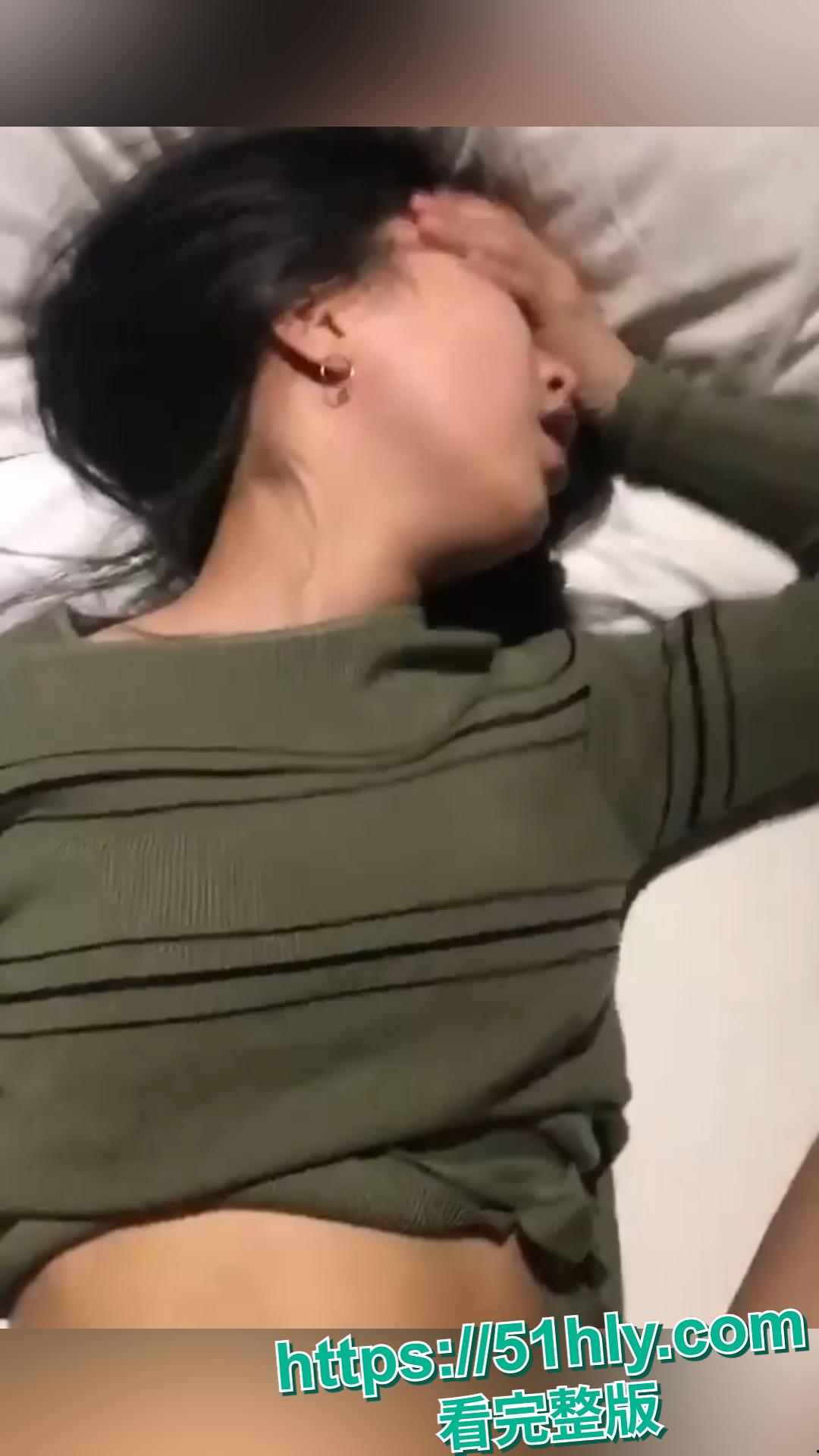 王思聪前女友 慎婕 分手大瓜 被前任树一怒斥出轨闺蜜前男友 其约炮嫖娼身染性病 不雅视频流出！-14