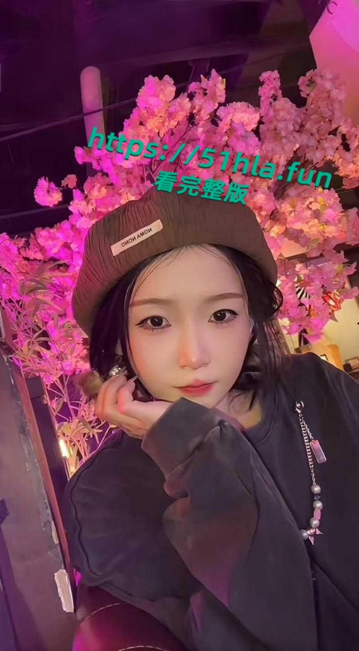 快手网红精神母女【小乔妹妹】参与霸凌后又招惹是非，深夜被多名大汉围殴，惨遭酒瓶爆头视频曝光！-5